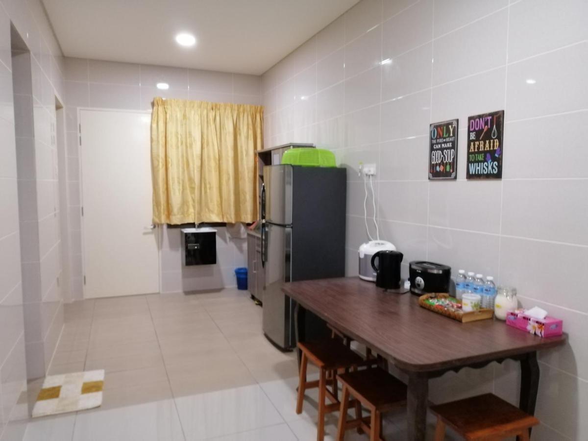 A&D Home-Stay @Kota Warisan, Sepang Exterior foto